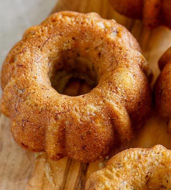 Caribbean Mini Bundt Rum Cakes