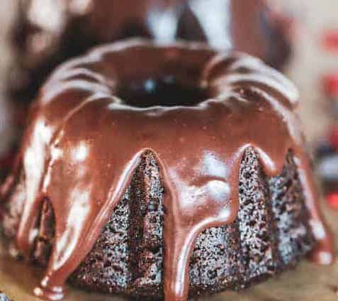 Caribbean Mini Bundt Rum Cakes