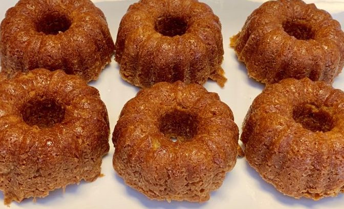 Caribbean Mini Bundt Rum Cakes